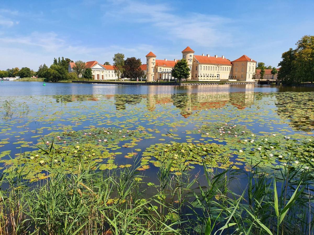 Schloss-Und Seeblick Apartment راينزبرج المظهر الخارجي الصورة
