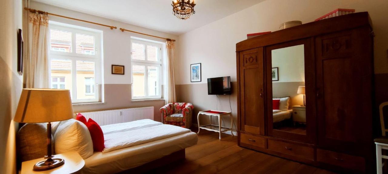 Schloss-Und Seeblick Apartment راينزبرج المظهر الخارجي الصورة