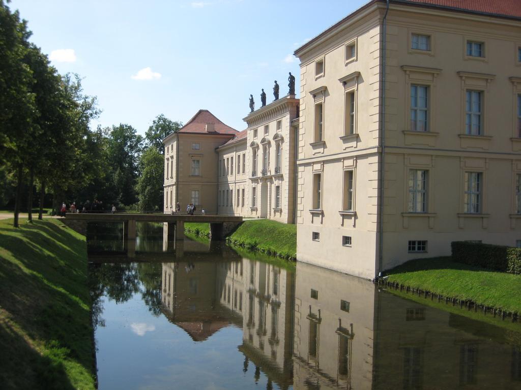 Schloss-Und Seeblick Apartment راينزبرج المظهر الخارجي الصورة